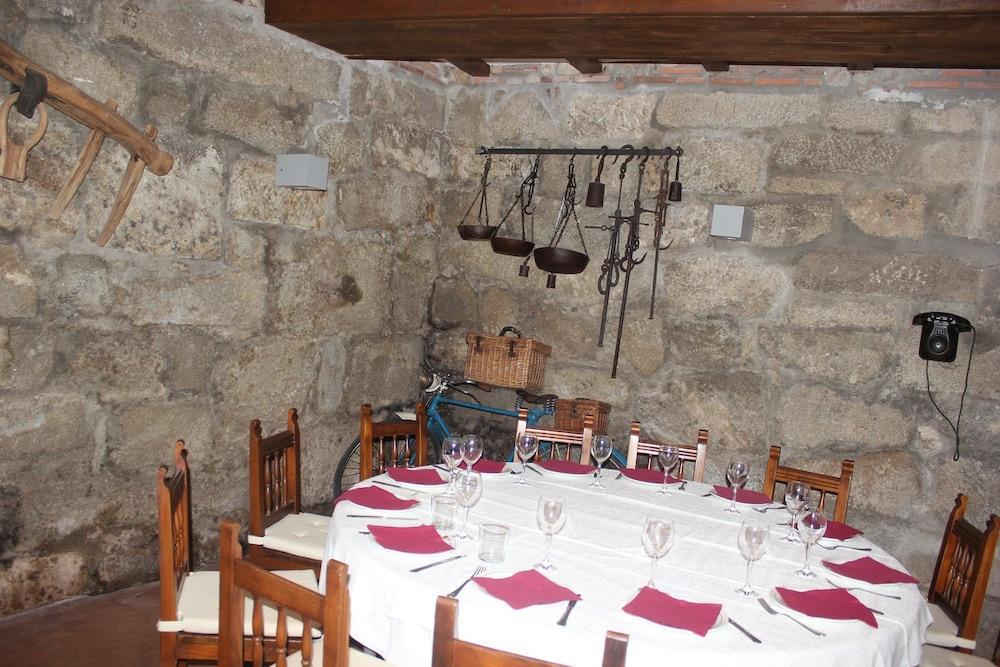 Hotel Cinco Castanos Candelario Extérieur photo